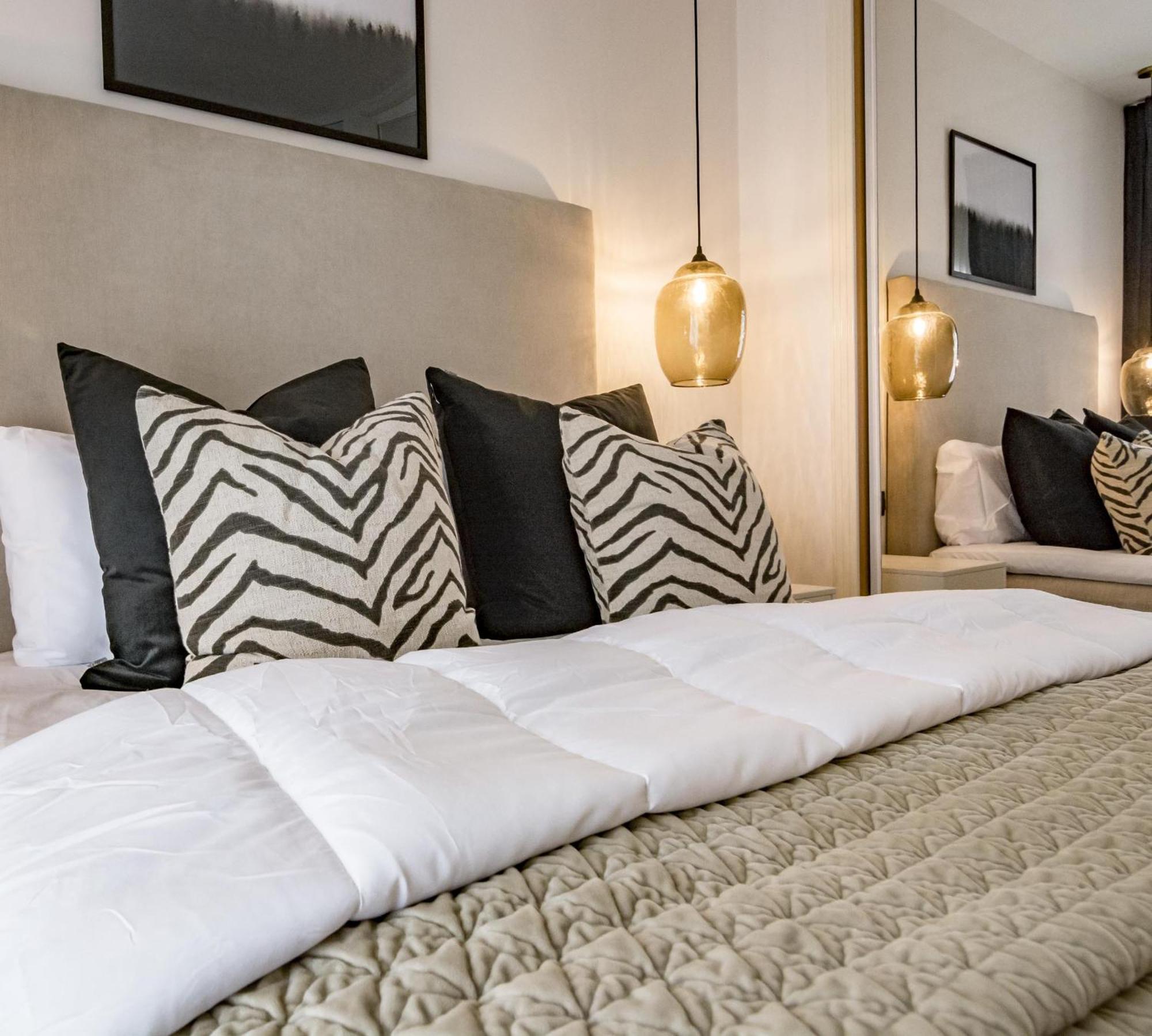 Pr - Stunning Flat Front Line Beach Puerto Banus Marbella Exteriér fotografie
